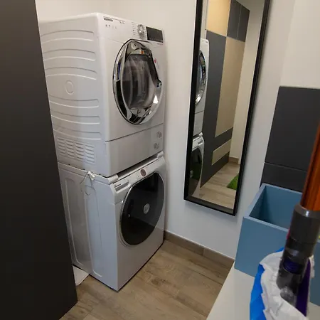 Homi アパート ミラノ